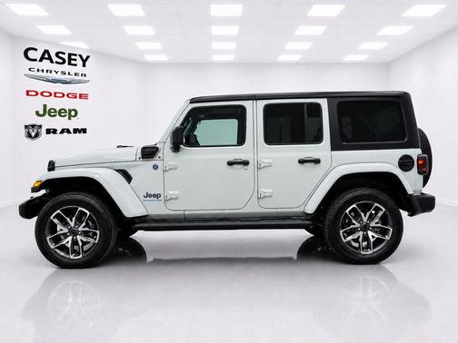 Earl Clearcoat 2024 Jeep Wrangler 4xe Sport S