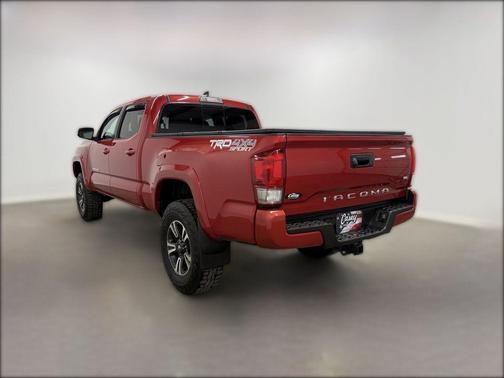 2017 Toyota Tacoma TRD Sport