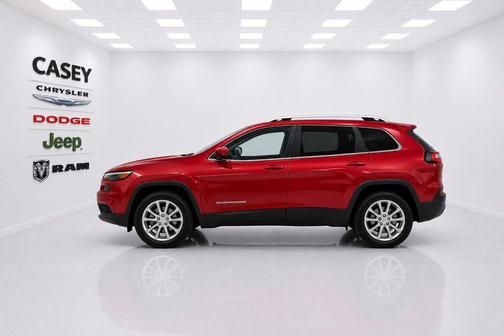 Deep Cherry Red Crystal Pearlcoat 2017 Jeep Cherokee Limited