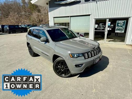 2021 Jeep Grand Cherokee Laredo