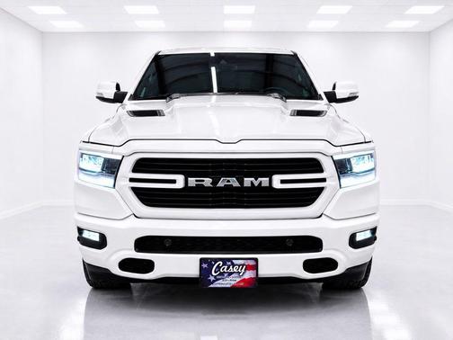 Bright White Clearcoat 2023 RAM 1500 Laramie