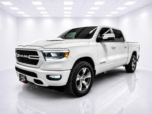 Bright White Clearcoat 2023 RAM 1500 Laramie