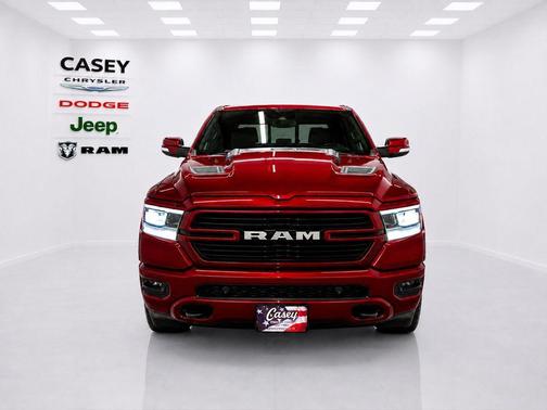Delmonico Red Pearlcoat 2021 RAM 1500 Laramie