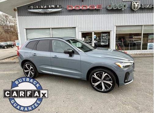 2022 Volvo XC60 Recharge Plug-In Hybrid T8 R-Design