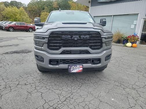 2025 RAM 2500 Laramie Crew Cab 4x4 6'4' Box