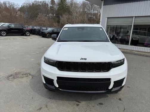 2025 Jeep Grand Cherokee L Altitude