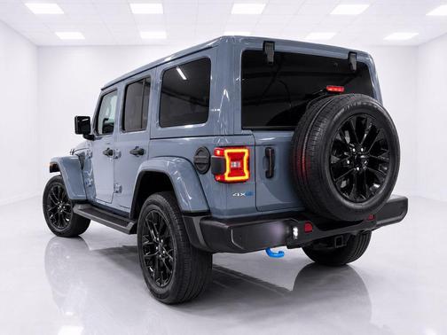 Anvil Clear Coat 2024 Jeep Wrangler 4xe Sahara