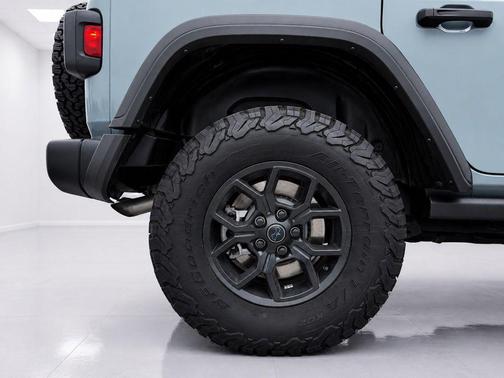 Anvil Clear Coat 2024 Jeep Wrangler 4xe Willys