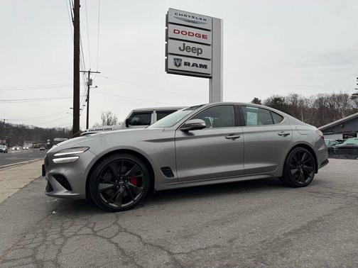 2023 Genesis G70 3.3T AWD