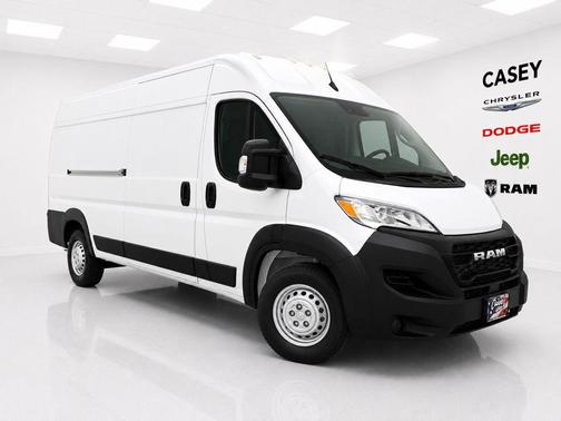 Bright White Clearcoat 2026 RAM ProMaster 2500 Tradesman