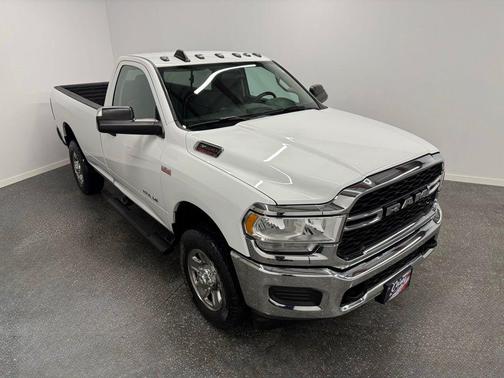 2020 RAM 3500 Tradesman Regular Cab 4x4 8' Box