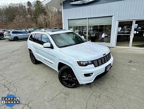 2022 Jeep Grand Cherokee Laredo