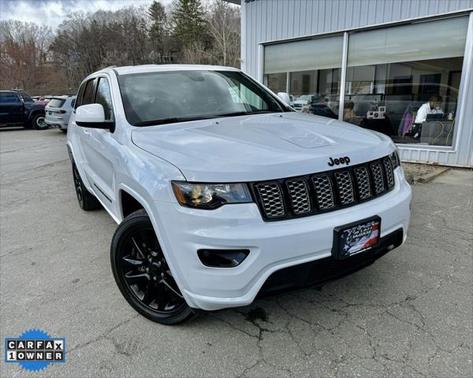 2022 Jeep Grand Cherokee Laredo