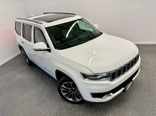 2022 Jeep Wagoneer Series III 4x4