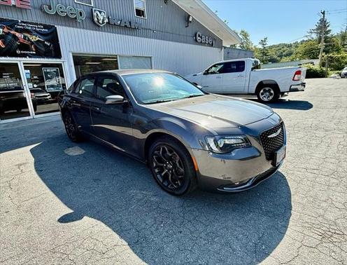 2019 Chrysler 300 S