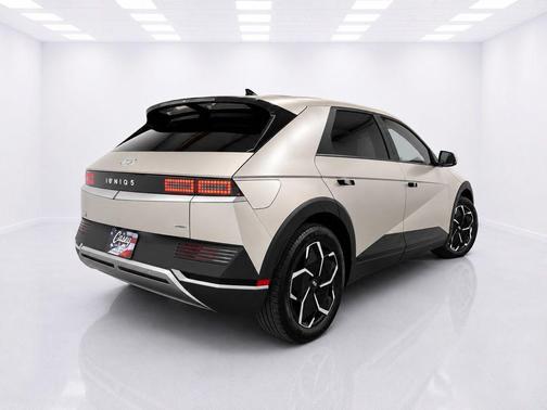 Gravity Gold (Matte Gold) 2024 Hyundai IONIQ 5 SEL