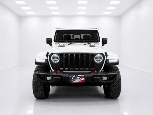 Bright White Clearcoat 2021 Jeep Gladiator Rubicon