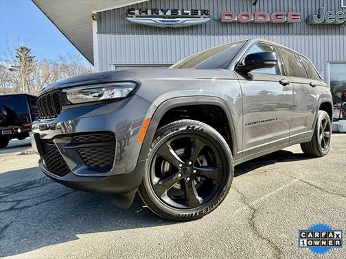 2022 Jeep Grand Cherokee Altitude