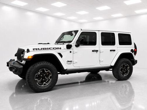 Bright White Clearcoat 2022 Jeep Wrangler Unlimited 4xe Rubicon