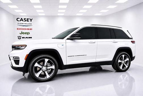 Bright White Clearcoat 2023 Jeep Grand Cherokee 4xe Base