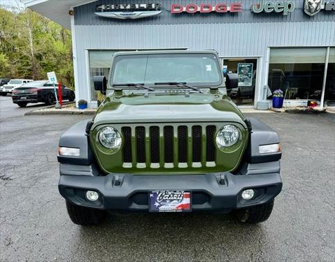 2022 Jeep Wrangler Unlimited Sport