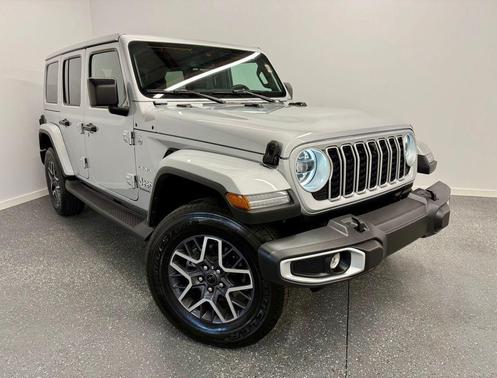 2024 Jeep Wrangler 4-Door Sahara 4x4