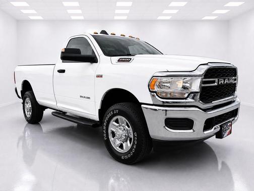 Bright White Clearcoat 2021 RAM 2500 Tradesman Regular Cab 4x4 8' Box