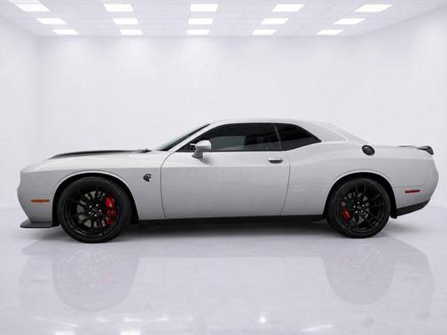Triple Nickel Clearcoat 2023 Dodge Challenger SRT Hellcat