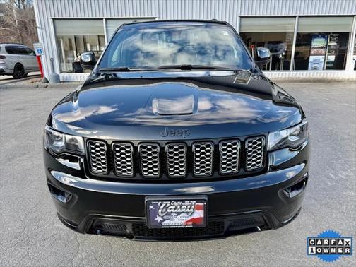 2022 Jeep Grand Cherokee Laredo