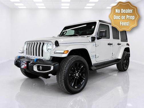 Silver Zynith Clearcoat 2023 Jeep Wrangler 4xe Sahara