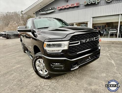 2022 RAM 2500 Big Horn Regular Cab 4x4 8' Box