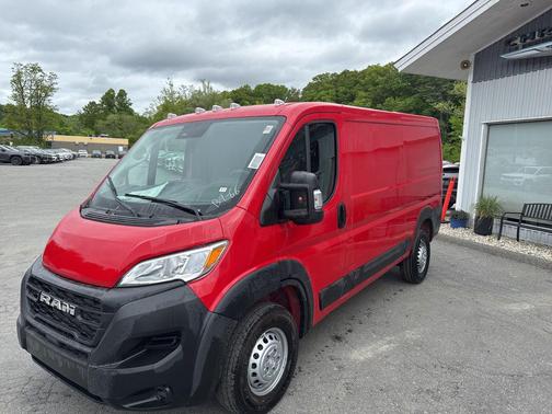 2025 RAM ProMaster 3500 Low Roof