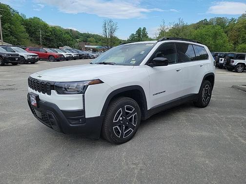 Bright White Clearcoat 2026 Jeep Cherokee Laredo 4x4