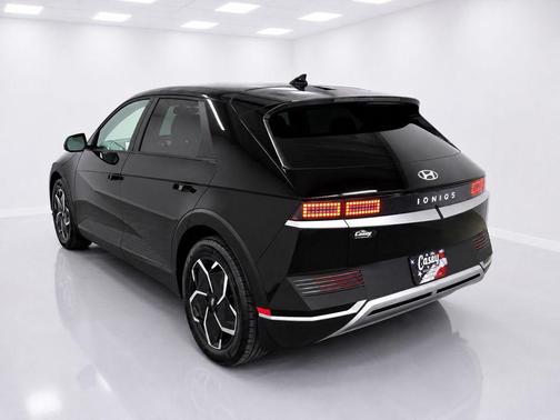 Abyss Black 2024 Hyundai IONIQ 5 SEL
