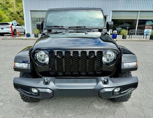 2022 Jeep Gladiator Willys 4x4
