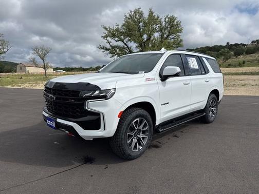 Summit White 2024 Chevrolet Tahoe Z71