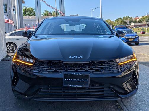 2022 Kia K5 LXS