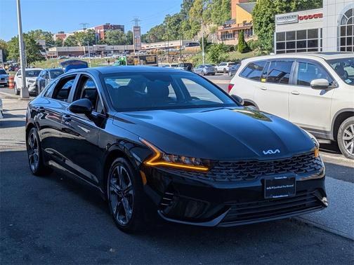 2022 Kia K5 LXS