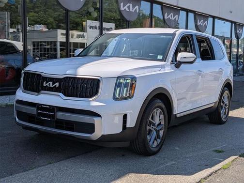 2023 Kia Telluride LX
