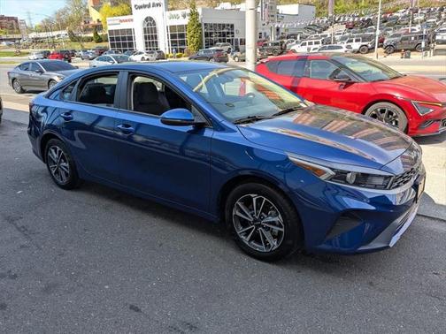 2023 Kia Forte LXS