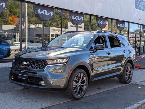 2023 Kia Sorento EX