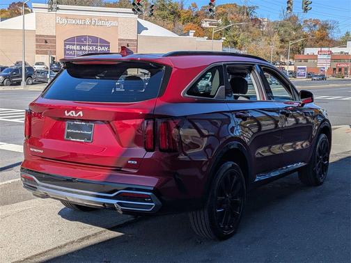 2023 Kia Sorento SX