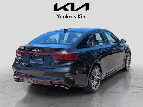 Aurora Black 2023 Kia Forte GT