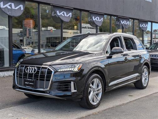 2024 Audi Q7 55 Premium Plus