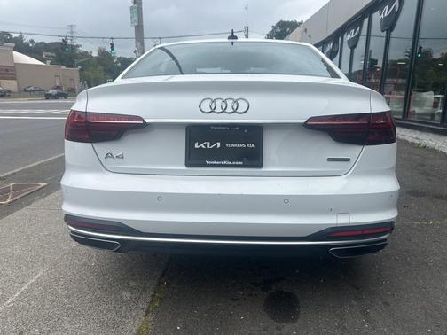 2024 Audi A4 45 S line Premium Plus