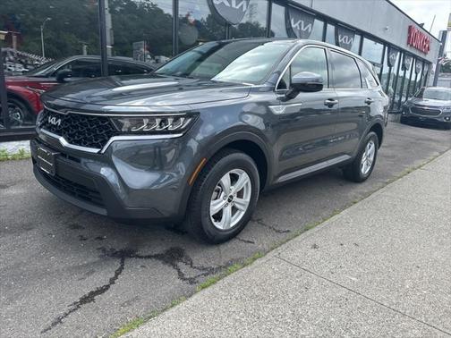 2023 Kia Sorento LX