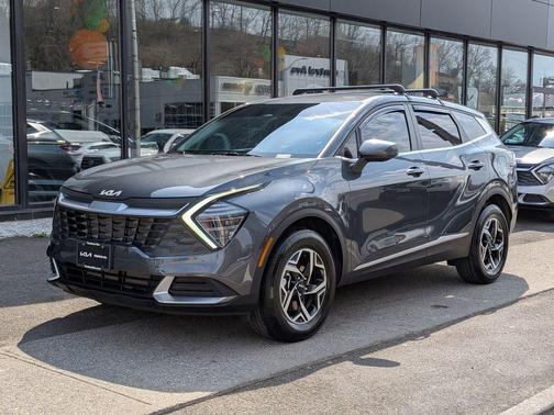 2024 Kia Sportage LX