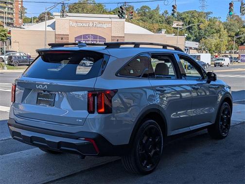 2024 Kia Sorento SX