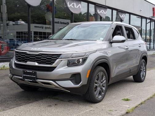 2023 Kia Seltos LX