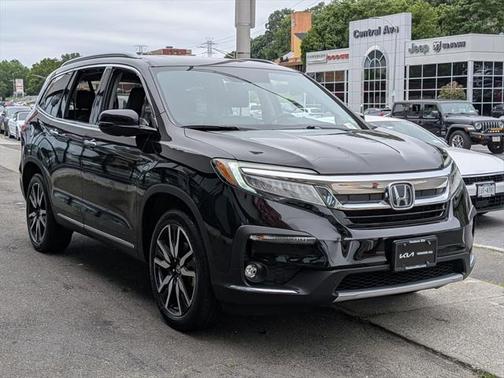 2020 Honda Pilot Touring 8-Passenger